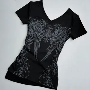 Women's V Neck Short Sleeve T-Shirt, Fashionable Fitted Design, Perfect for All Seasons, Ideal for Casual Wear & Daily