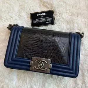 Pre-owned CHANEL COW Backpacks BOY BAGS Timeless Minimalist Design for Everyday & Special Occasions Versatile & Practical Accessory