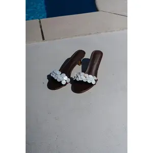 Early Kitten Heel-Chocolate