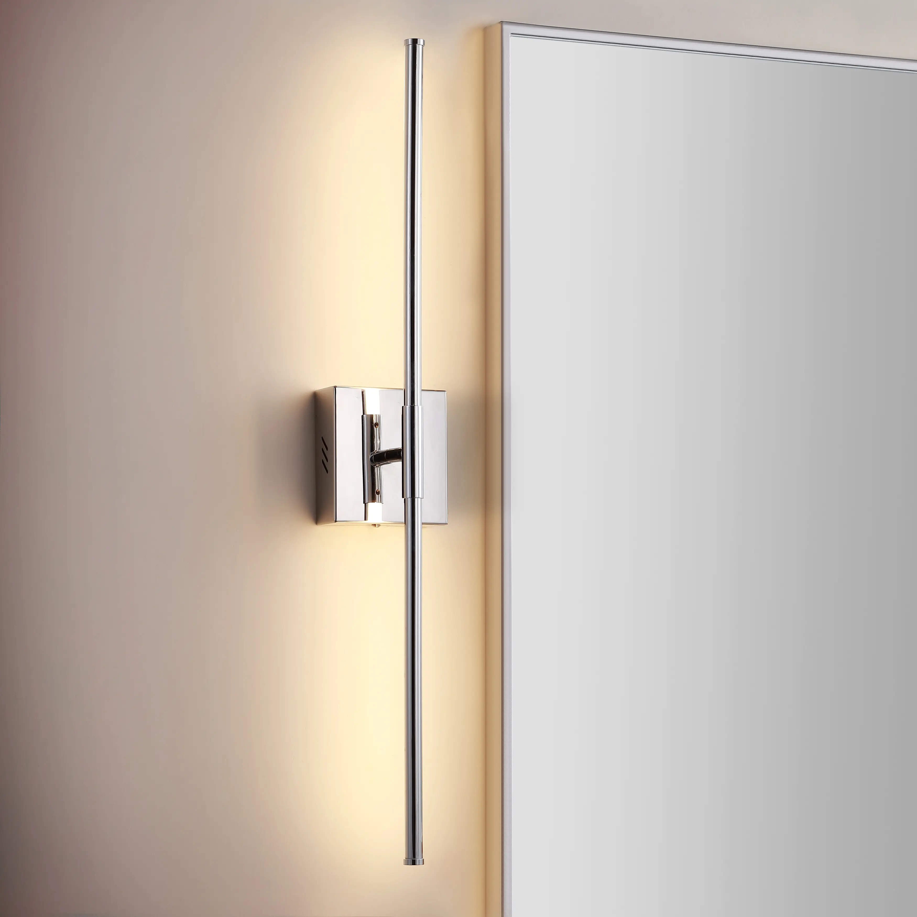 JONATHAN Y Makena Contemporary Dimmable 10W Integrated LED Metal Wall Sconce - Chrome Metal Finish, AC Power Supply LED Lights for Minimalist Bedroom, Living Room
