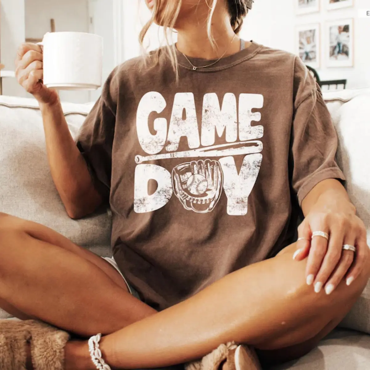 Women's Comfortable Fit Casual Everyday Distressed Retro Baseball Gameday T-Shirt - Baseball Mom Top