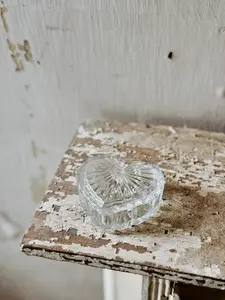 Patina Vie Vintage Petite Clear Glass Heart Trinket Dish