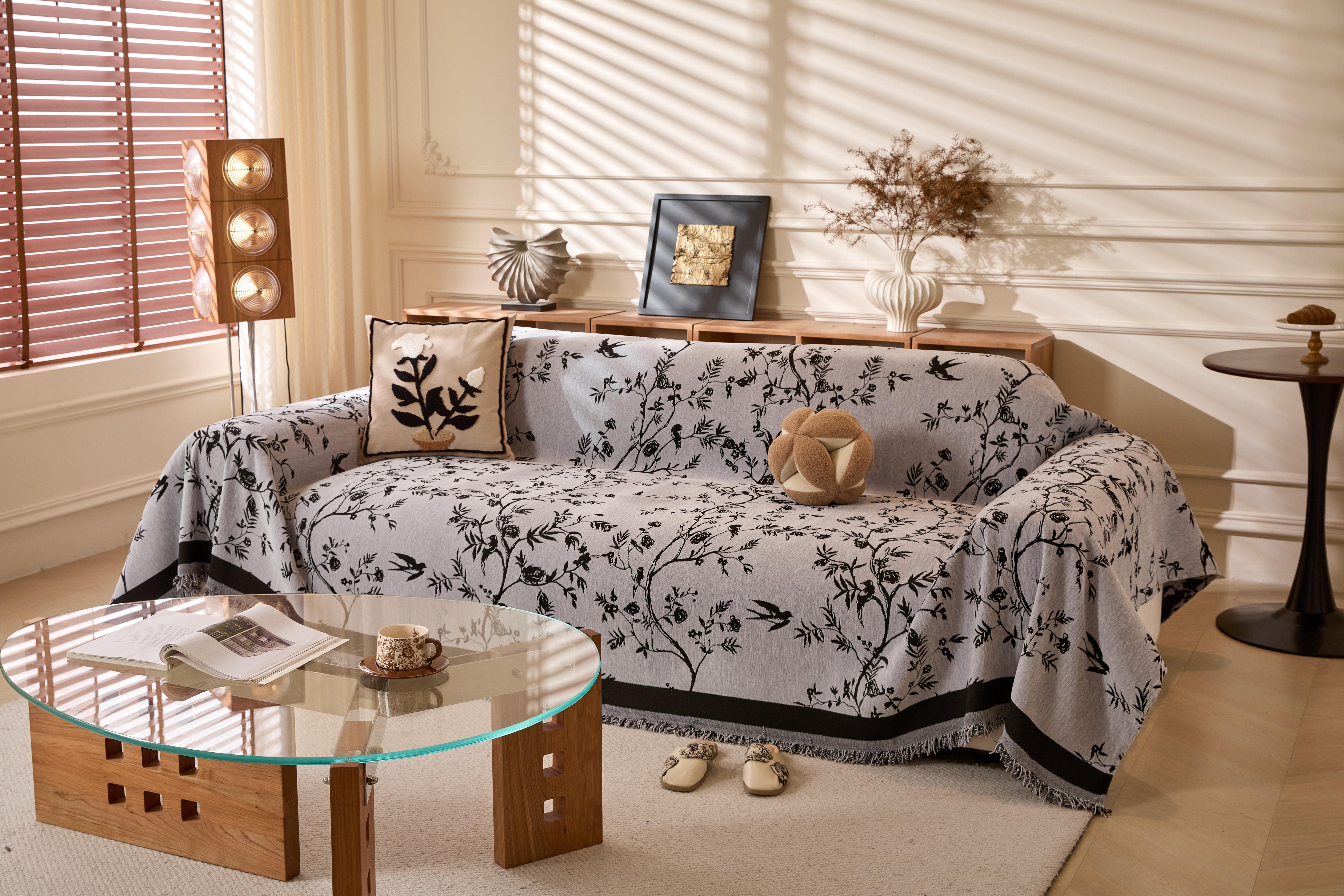 【SlumberHome】 Plant Leaf Pattern Sofa Cover Durable Chenille Slipcover for Home Living Room Pet-friendly All-Season Use Resistant to Scratches couch cover for sofa Dustproof Couch Protector Elastic Furniture Protector