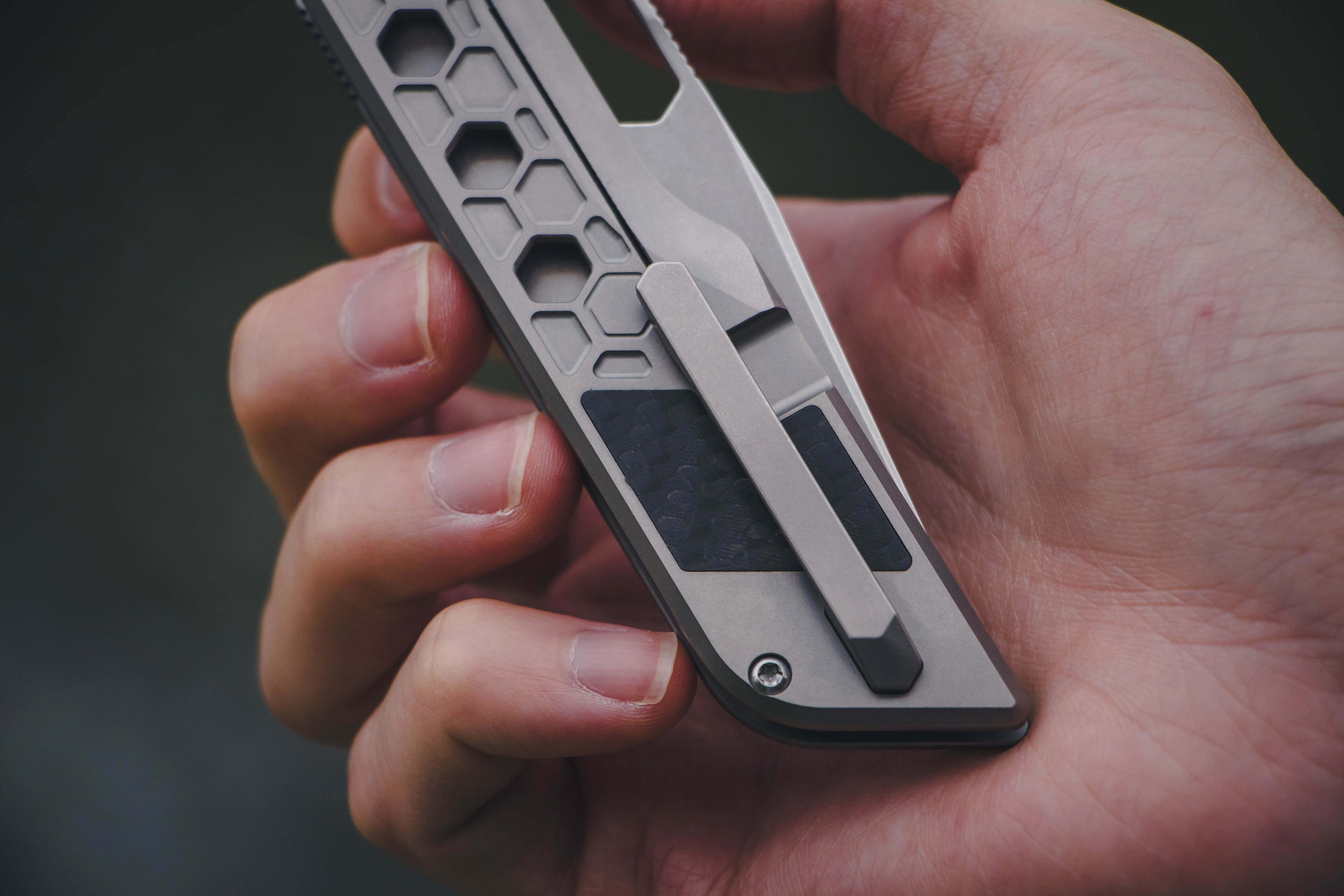 ArtisanCutlery Beest ATZ-1878G S35VN Blade Titanium Handle Folding Knives Perfect for Christmas gift Survival Gear Emergency Tool