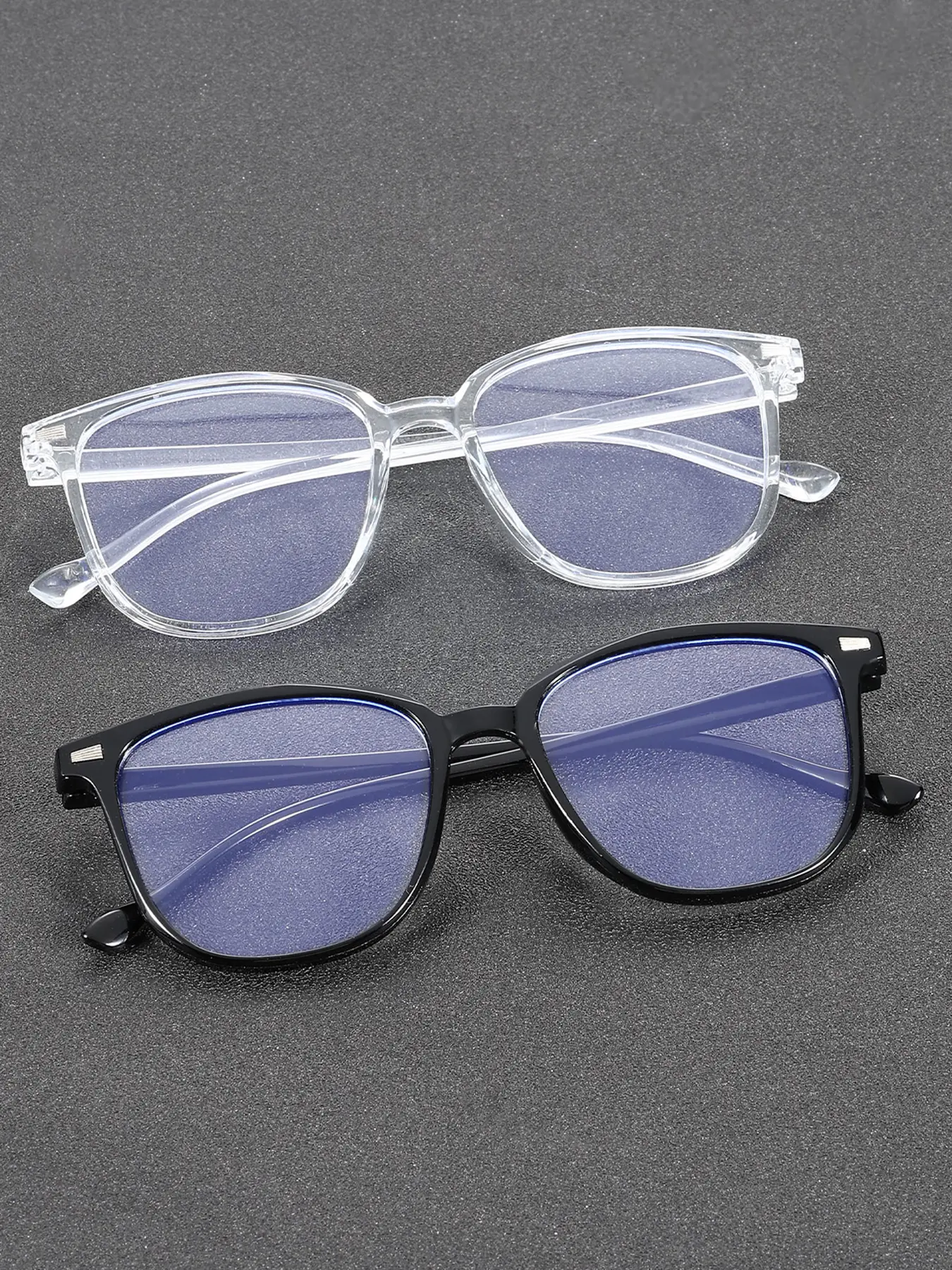 Classic Unisex Anti-Blue Light Glasses, Trendy Frames, Trendy Casual Eyeglasses, Suitable for Office, TV, Reading, Gaming, Filter Harmful Blue Light, Plastic Frame, Lightweight Glasses, Lightweight Eyewear, All Seasons