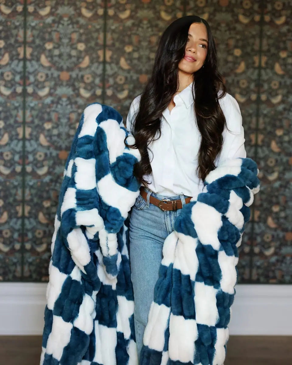 Hugs Check Blue Blanket