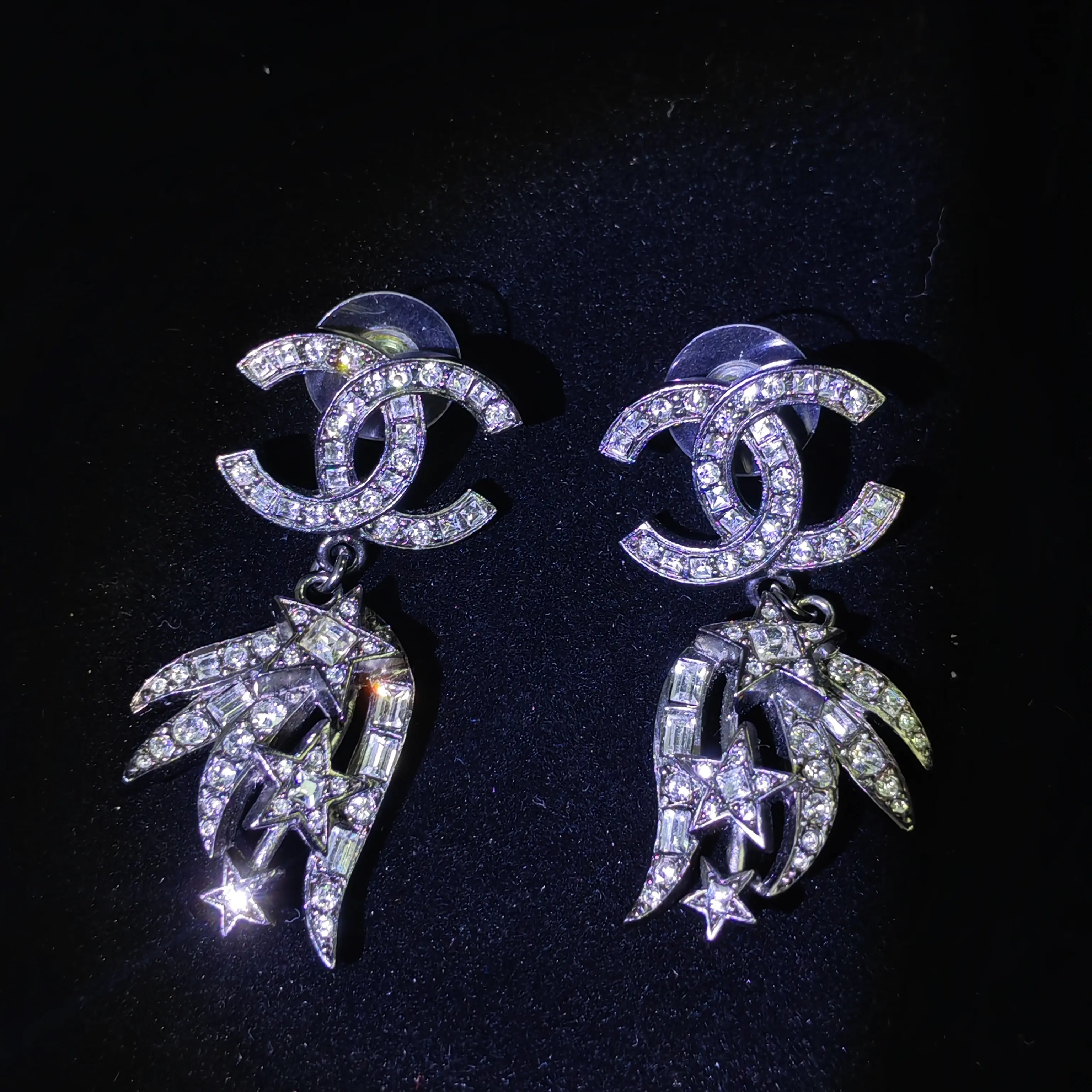 Pre-owned Chanel Double C Diamond Earrings, Earrings Jewelry (SZS 21055)