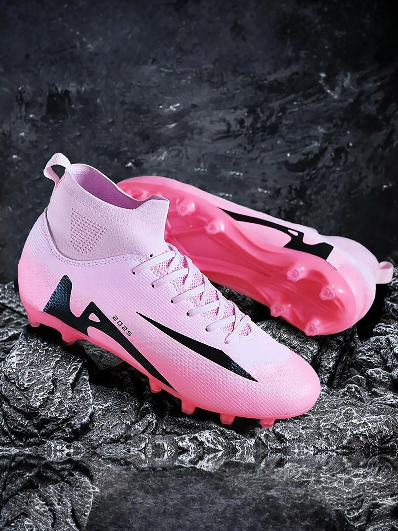 Men's High Top Football Shoes, Breathable Comfortable Football Cleats, Professional Non-slip Sports Shoes for Outdoor Lawn, Soccer Shoes, TF Soccer Shoes, Football Boots, Football Field Boots