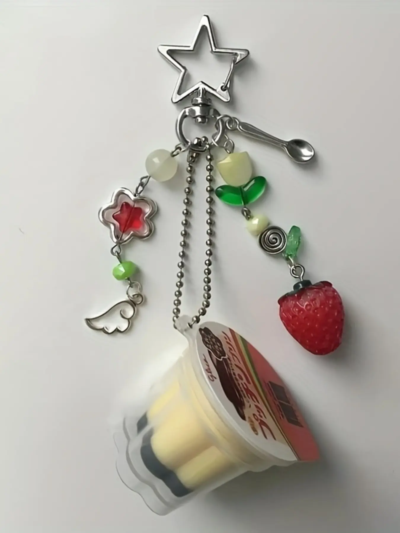 Japanese Pudding Keychain Kawaii Charm, Egg Milk Pudding Pendant, Y2K Heisei Retro Aesthetic Bead Accessories, Vintage Style Jewelry, Playful Accessory, Key Chain Cute