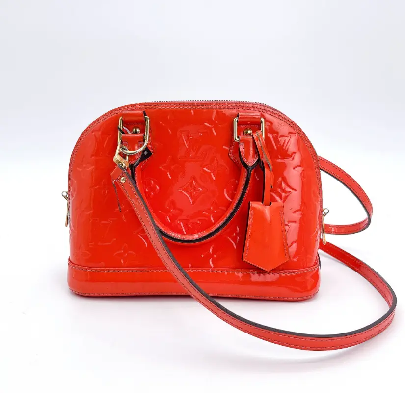 Pre-owned Louis Vuitton leather Crossbody Bags Pomme D'Amour Monogram Vernis Alma BB Bag