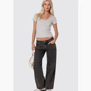 EDIKTED Petite Raelynn Washed Low Rise Baggy Jeans