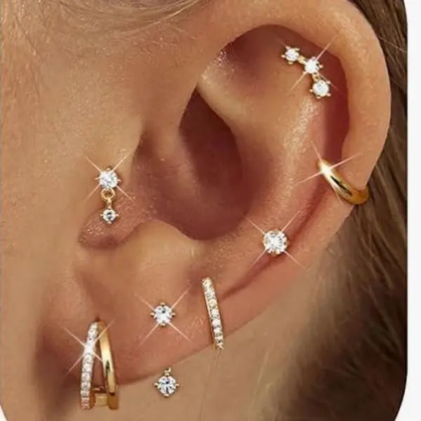Gold Diamond Ear Cuff Multiple Ear Piercings Set Cartilage Piercing Jewelry Hoop Stud Earrings Set Sparkly Ear Cuff for Women Everyday Wear Gift