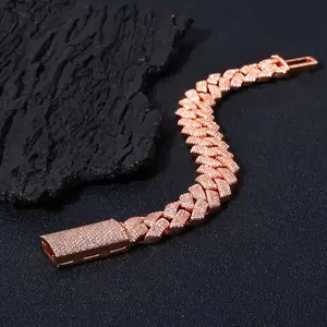 9070 Bold Chunky Cuban Chain Bracelet - Ultimate Street Style Accessory for Hip Hop Culture Fans Complimentary shipping