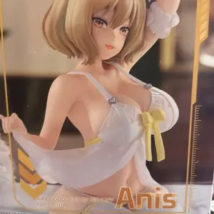 Anime figure Anis figure