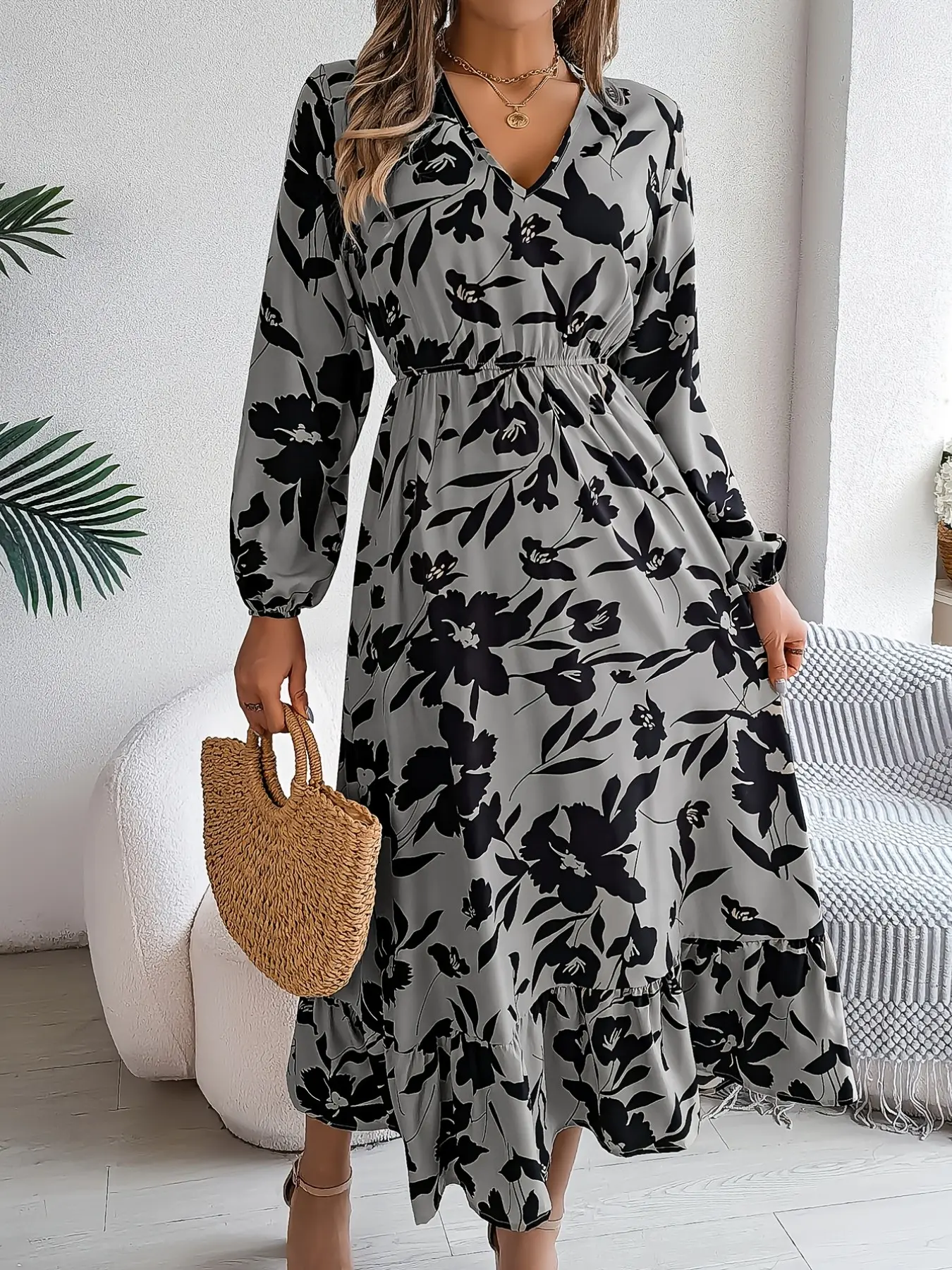 French Vintage Print V Neck Long Sleeve Waist Cinching Flared Long Floral Prints Dress, Elegant Evening Party Formal Dress, Elegant Formal Women's Fashion Lady Womenswear Style, Perfect for Parties and Special Occasions