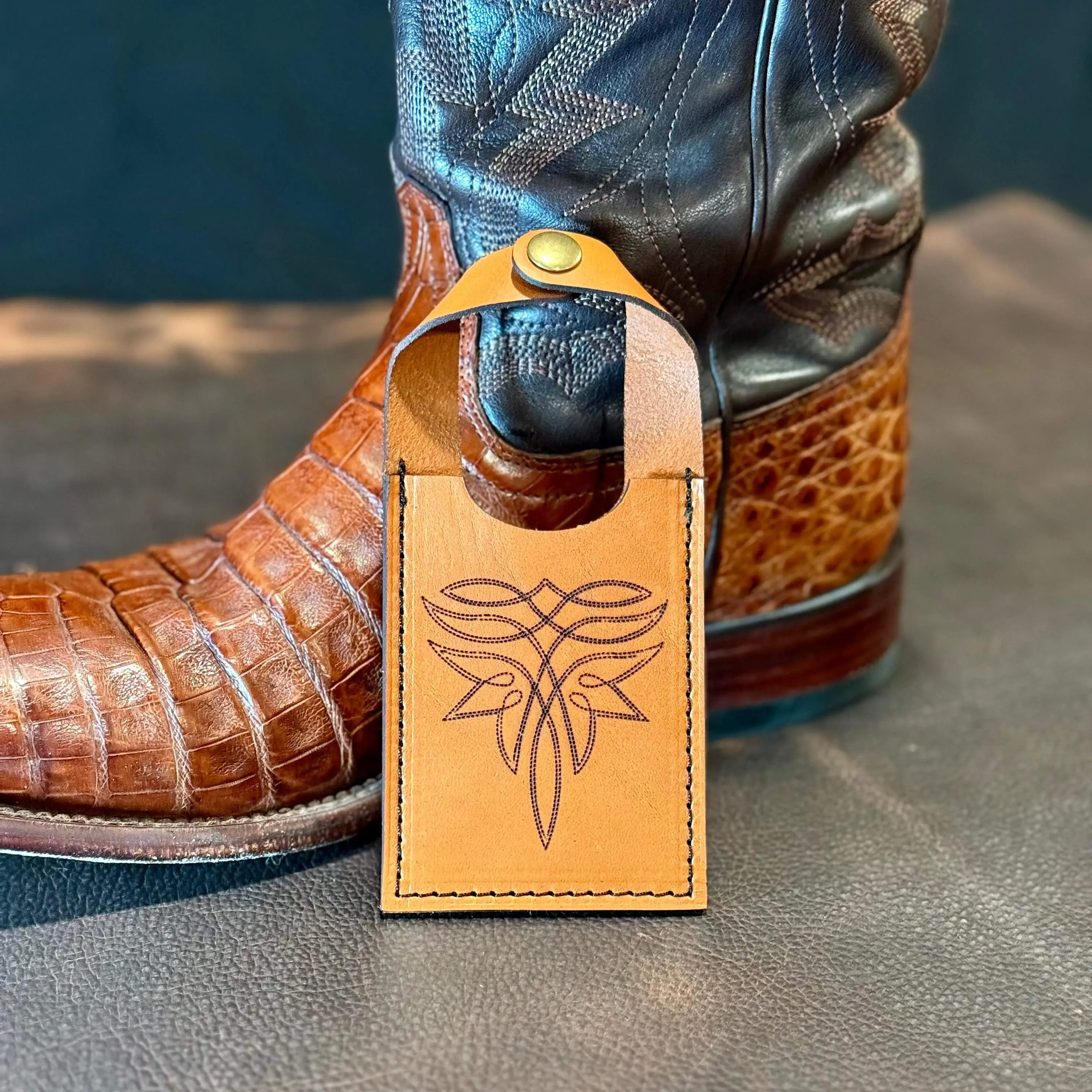 Sidekick Boot Wallet