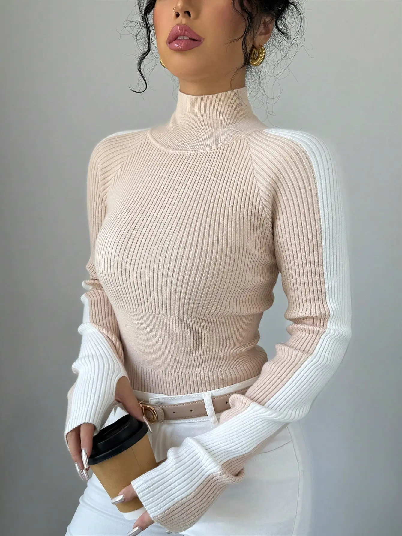 Women's Colorblock Mock Neck Sweater - Slim Fit Ribbed Knit Long Sleeve Pullover Top - Beige White Contrast Design - Stylish Lightweight Soft Stretchy Fall Winter Basic Jumper - Trendy Casual Elegant Knitwear for Work Date Travel Layering Style Piece,summ