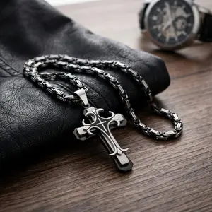 VNOX Byzantine Cross Necklace, Niche Faith Chrome Double Cross Pendant Jewelry, Chunky Chain hip hop Outfit Accessory gift for Men day collar cuban link spiritual stainless steel chain necklace
