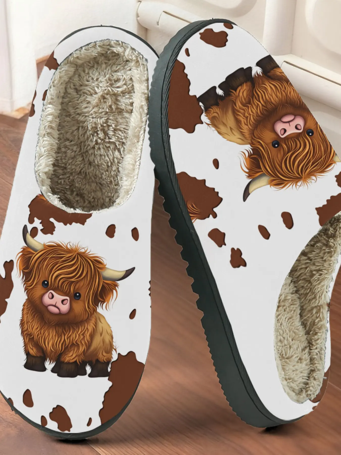 Cute Highland Milk Cow Pattern Cotton Fuzzy Warm Thick Cushioned Thick Soled Slippers, Non Slip Soft Plush Lining Anti-Slip Thick Sole, Home Warm Shoes for Fall & Winter, Indoor House Shoes