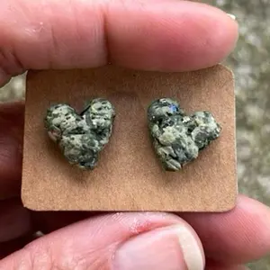 Heart shaped marijuana nug studs on hypoallergenic stainless steel posts