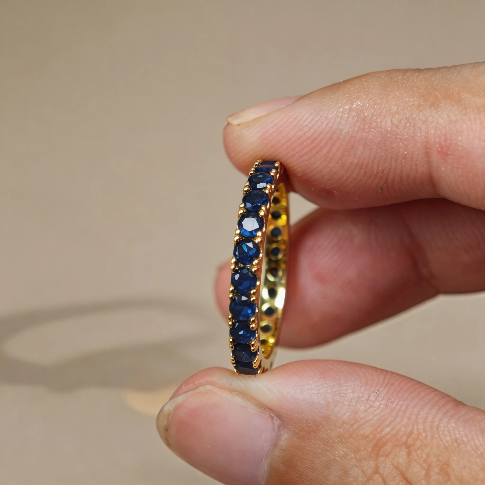 Elegant Fashion Ring for Women, September Birthstone Sapphire Costume Jewelry, Basic Daily Wear Accessory with Sparkling Row