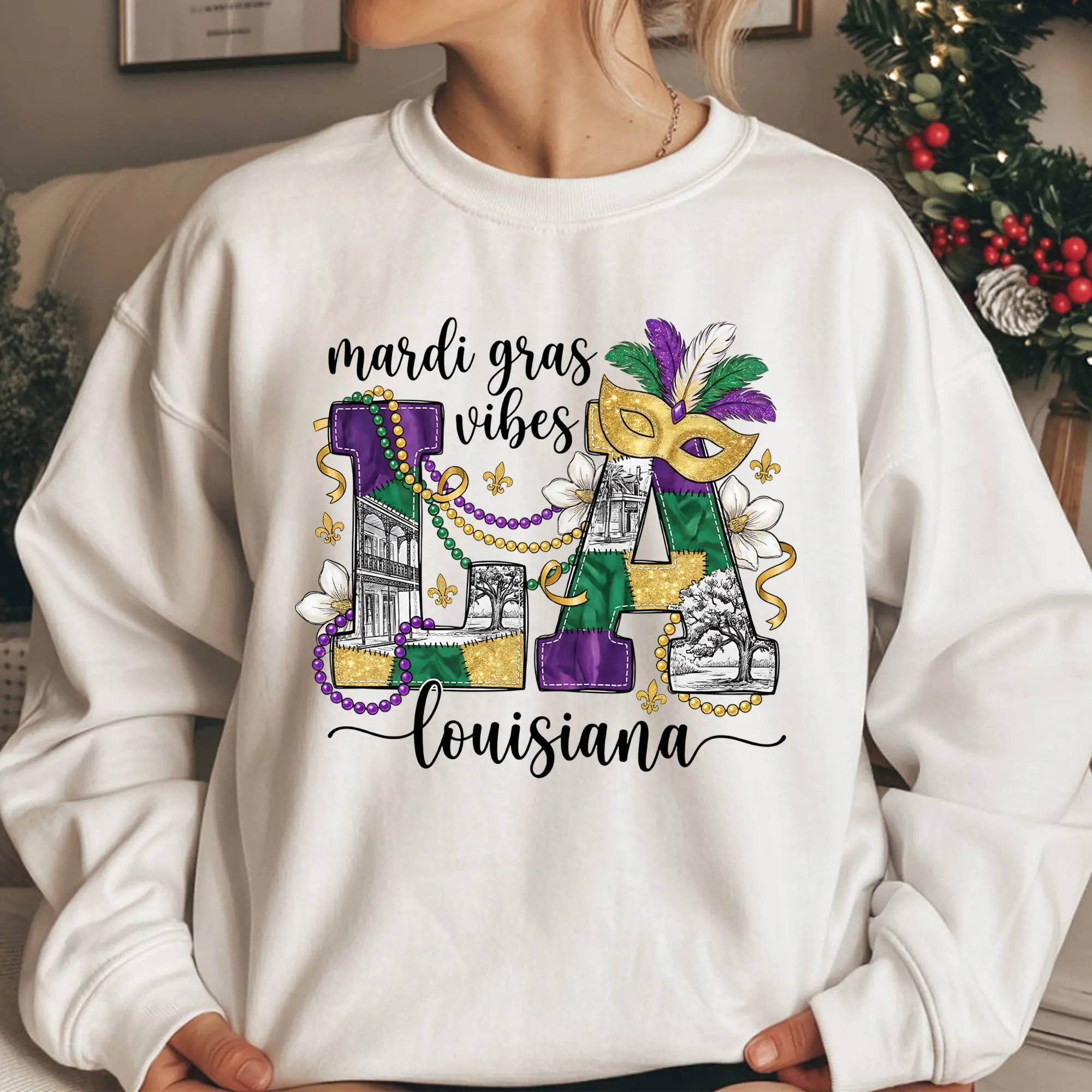 Mardi Gras Vibes Louisiana Sweatshirt, Retro LA Masquerade Crewneck, Festive Carnival Beads Graphic Tee, NOLA Party Top, Southern Celebration Apparel