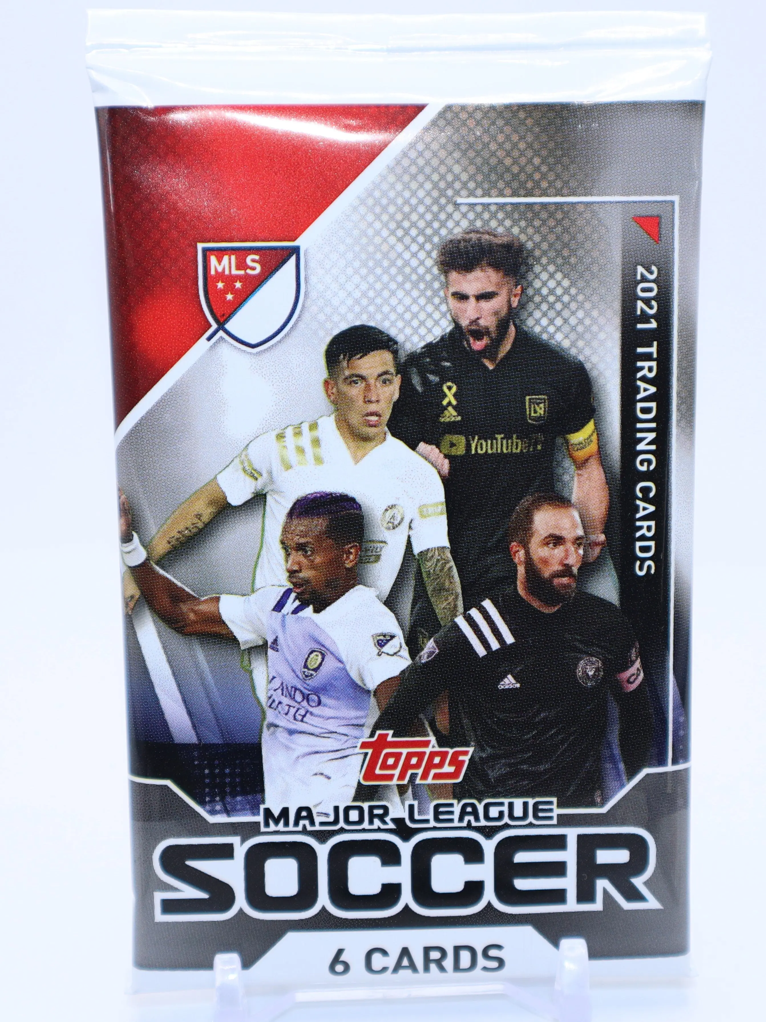 2021 Topps MLS Soccer Blaster Pack, 6-Card Sports Trading Collectible with Exclusive Foil Parallels, Sports Card Items, Trading Cards
