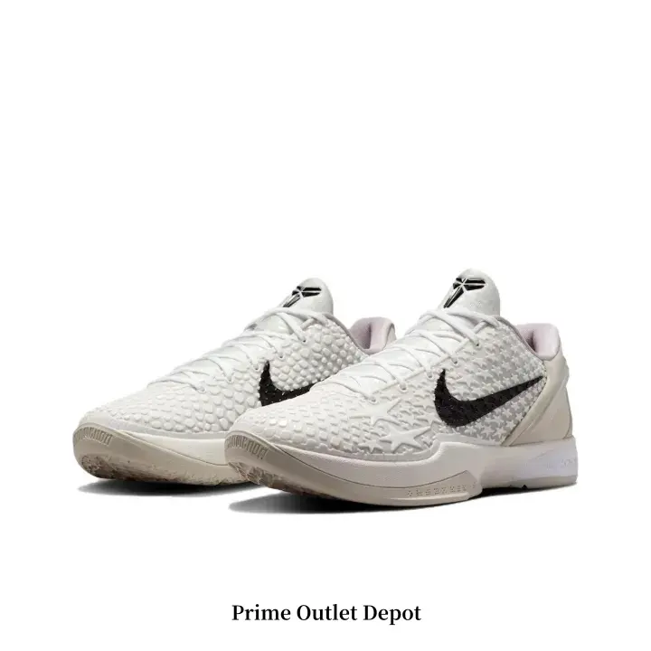White & Black Low-Top Retro Basketball Sneakers | Streetwear Shock-Absorbing Breathable Athletic Shoes