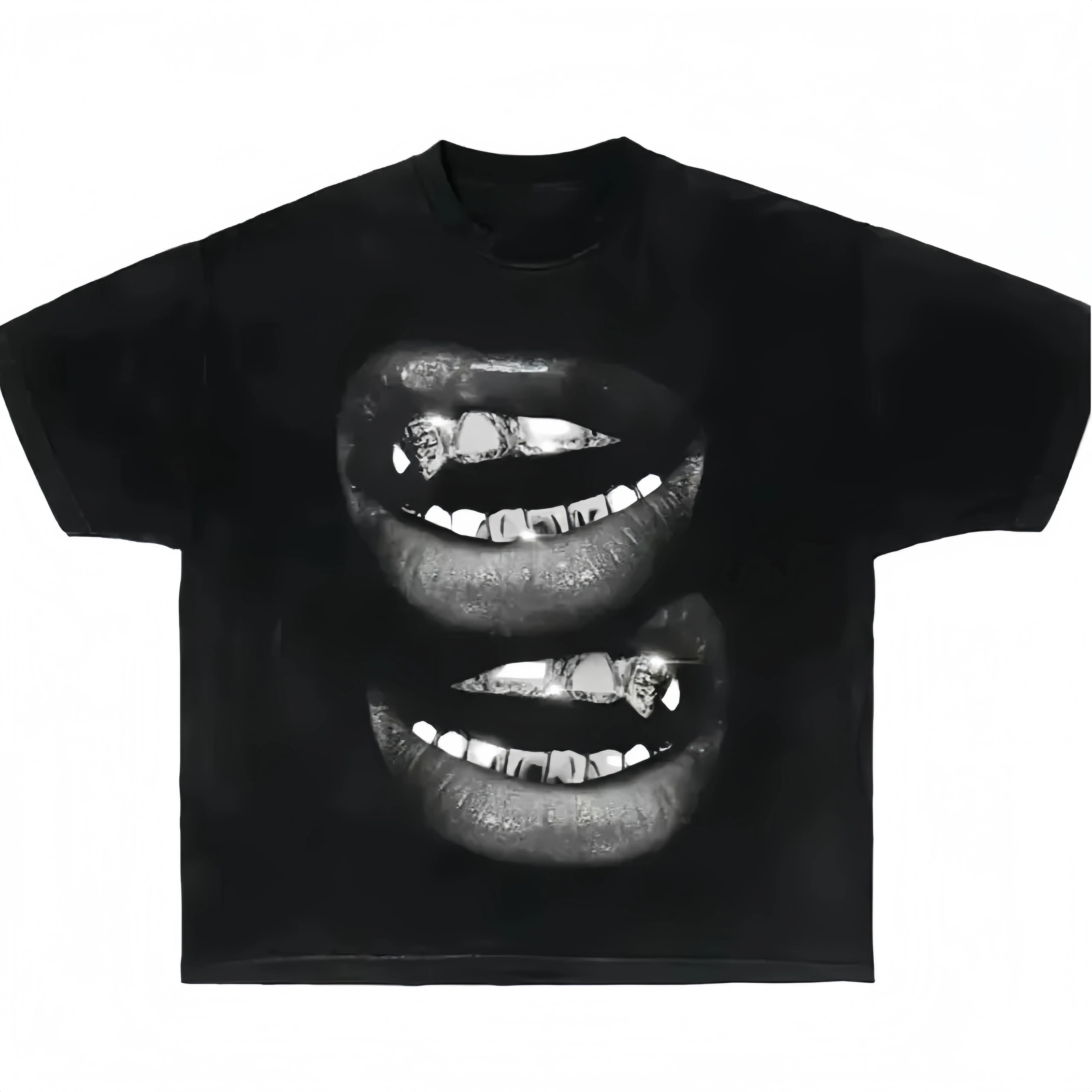 [100% Cotton]Garment Dyed Boxy Shirt Featuring a Grin Fang Mouth Design