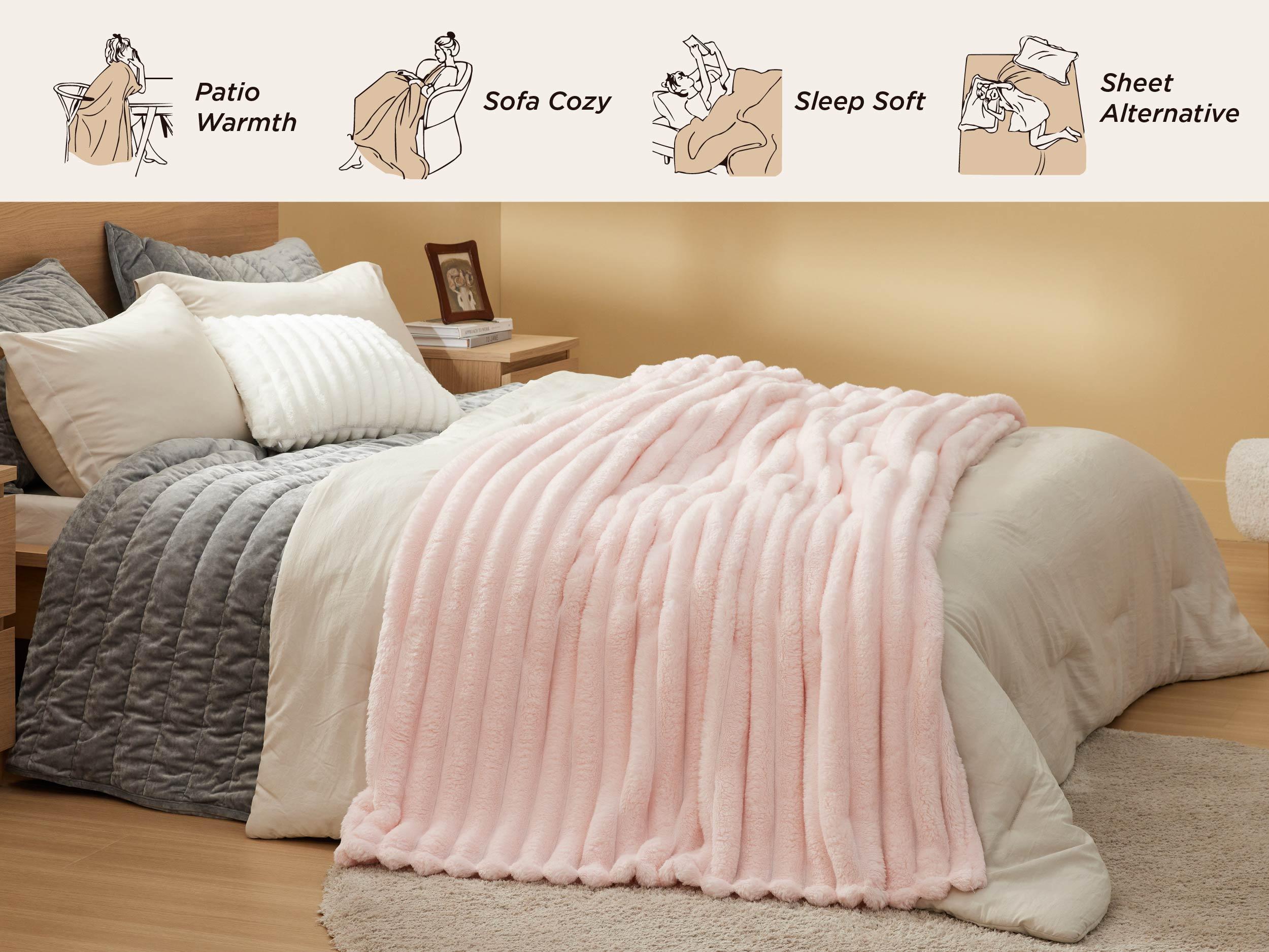 Bedsure  Blanket for Bed - Super Soft Cozy Blankets for Women, Cute Large Fleece Throws for Girls,Wider Striped Design