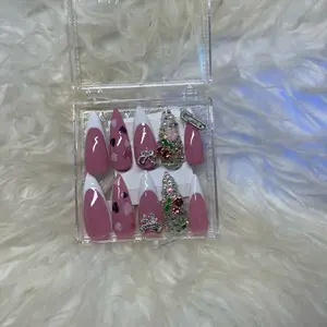 Stiletto hearts French tip