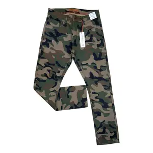 PC04 - Core Straight-Fit Stretch Jeans