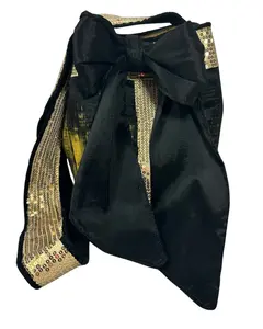 WAYUU BAG BLACK & GOLD MEDIUM