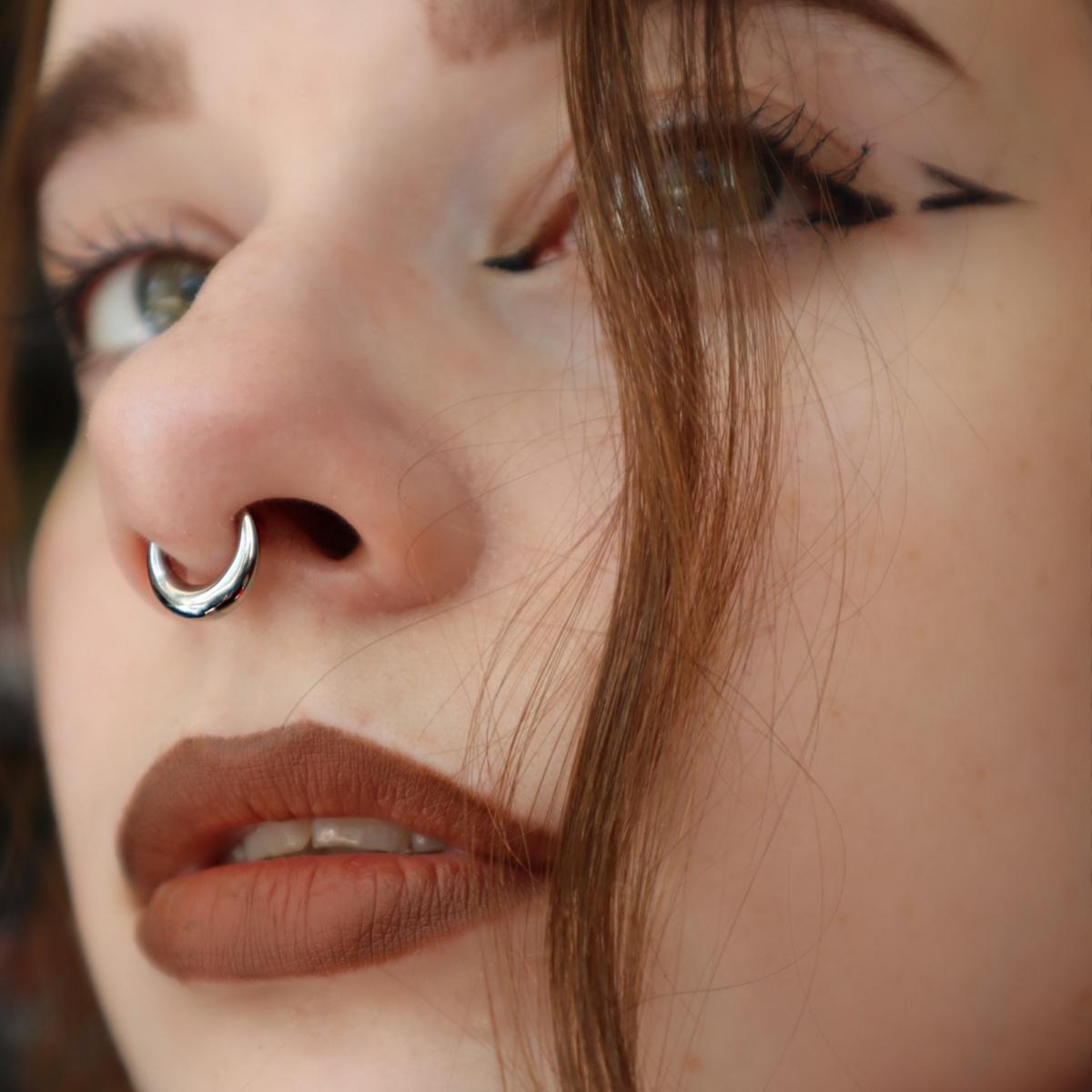 OUFER 16G Chunky Bubble Hinged Segment High Polish Nose Septum Daith Ring in Silver, Gold, Rose Gold & Black - 316L Stainless Steel