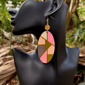 Artisanal earrings