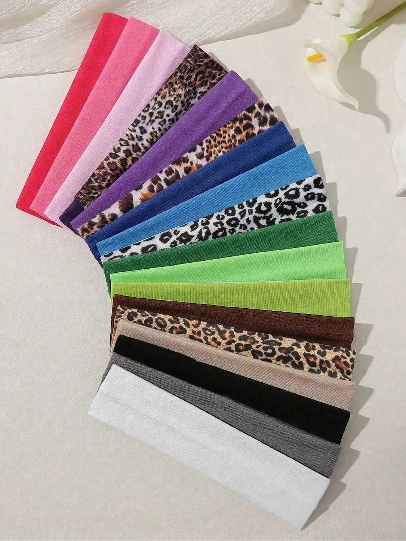 18pcs Women's Anti-Slip Elastic Hairbands, Solid Color & Leopard Print, Ideal for Makeup, Spa, Yoga & Running, Sweat Absorption, Fashionable Elegant Style, Non-Slip Headbands, Stretchy Headbands