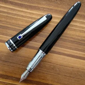 1 pc fountain pen, 0.5 mm nib, twist cap, heavy metal look, for business and office use, electroplated finish, fine craftsmanship, includes ink sac, 2.6 mm diameter, suitable for students and organizations, ideal as a holiday gift—Valentine’s Day, back-to