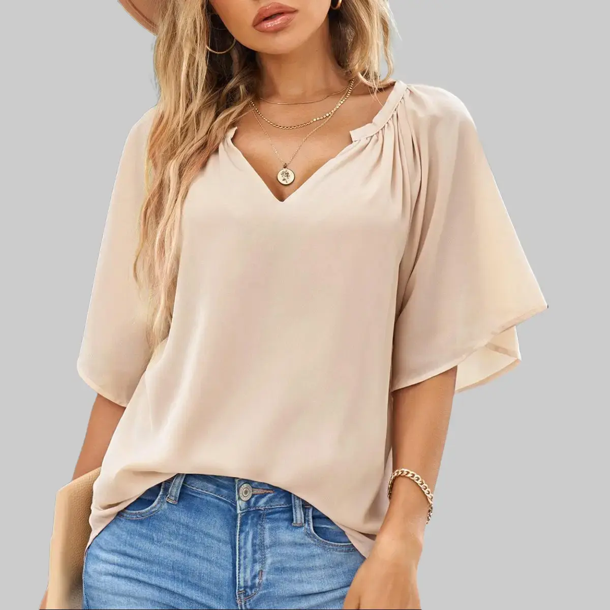 Shewin Women's Oversized V-Neck Short-Sleeve Basic Baggy Chiffon Blouse - Lightweight Batwing-Inspired Summer Top, Breathable Fabric, Casual Fit for Jeans Pairing, Stylish Wardrobe Essential, Sleeves