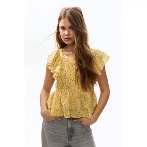 H&M Frill-trimmed cotton top