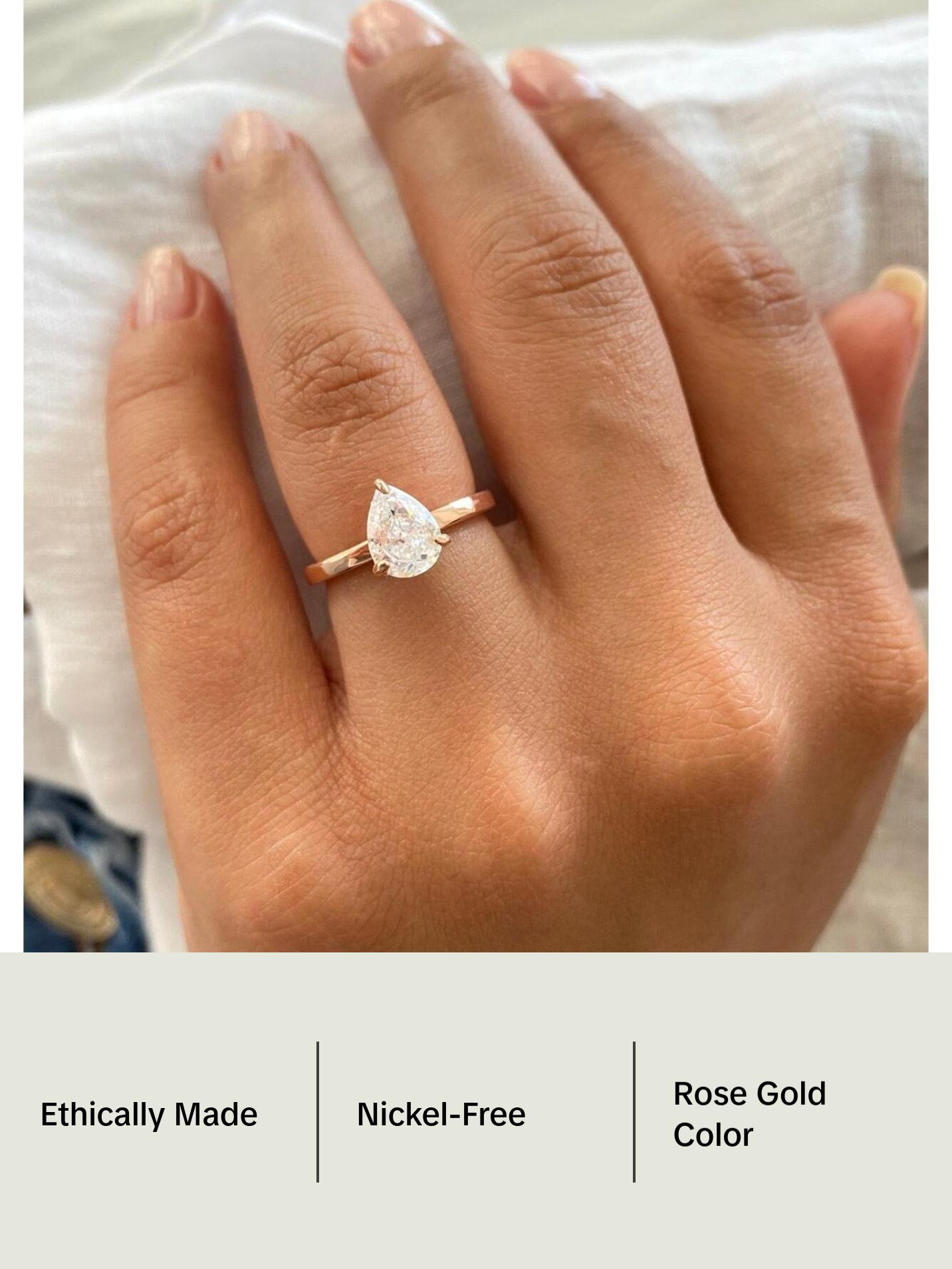 1 Carat Pear Cut Engagement Ring