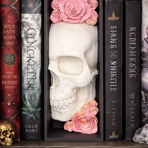 Skull & Roses Book Nook