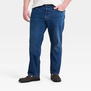 Men's Athletic Fit Straight Leg Jeans - Goodfellow & Co
