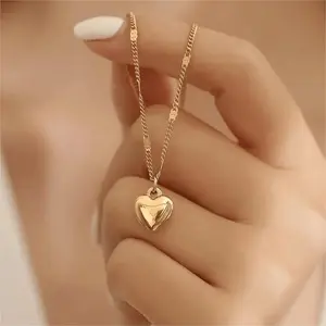 18K Golden-Plated Heart Pendant Necklace with Adjustable Chain - Elegant Fashion Jewelry Gift for Girls, Alloy & CCB Material, Perfect for Casual Attire or Special Occasions, Fashion Accessory | Stylish Jewelry | Goldplated Finish, Charm Ne long necklace