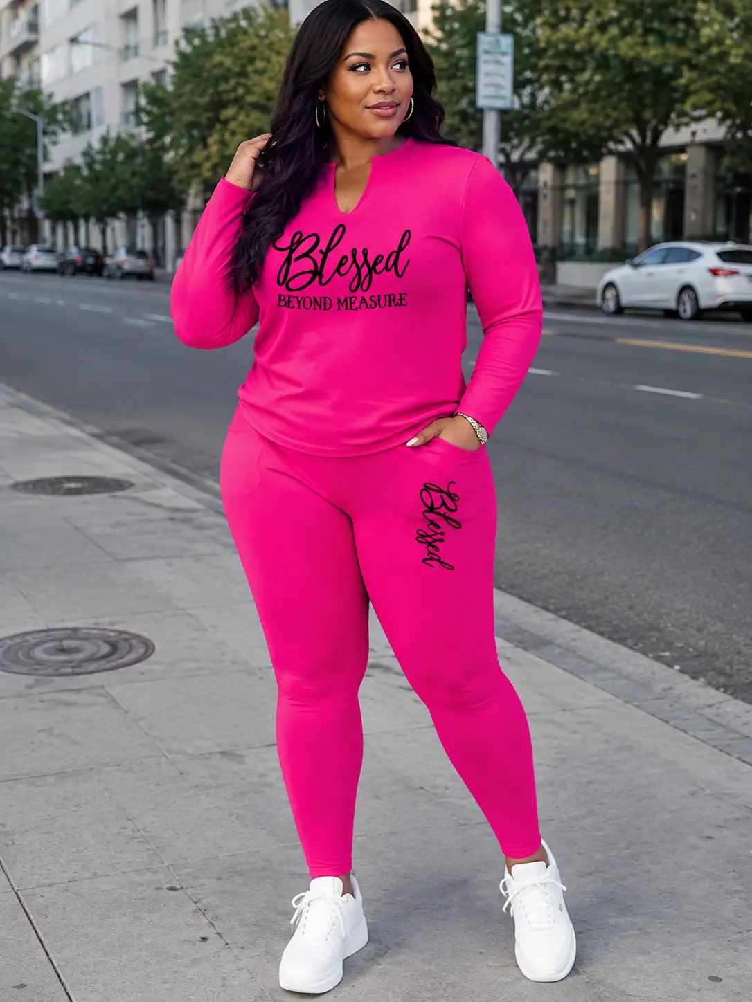 Plus Size Round Neck 2-Piece Set – Striped Casual Sportswear with a Short-Sleeve Crew Neck Top and Long Pants, Women’s Activewear