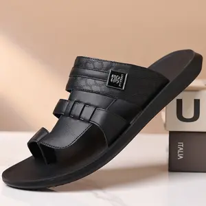New men's summer high-end sandals, outdoor beach shoes, indoor business slippers, trendy and stylish designs.