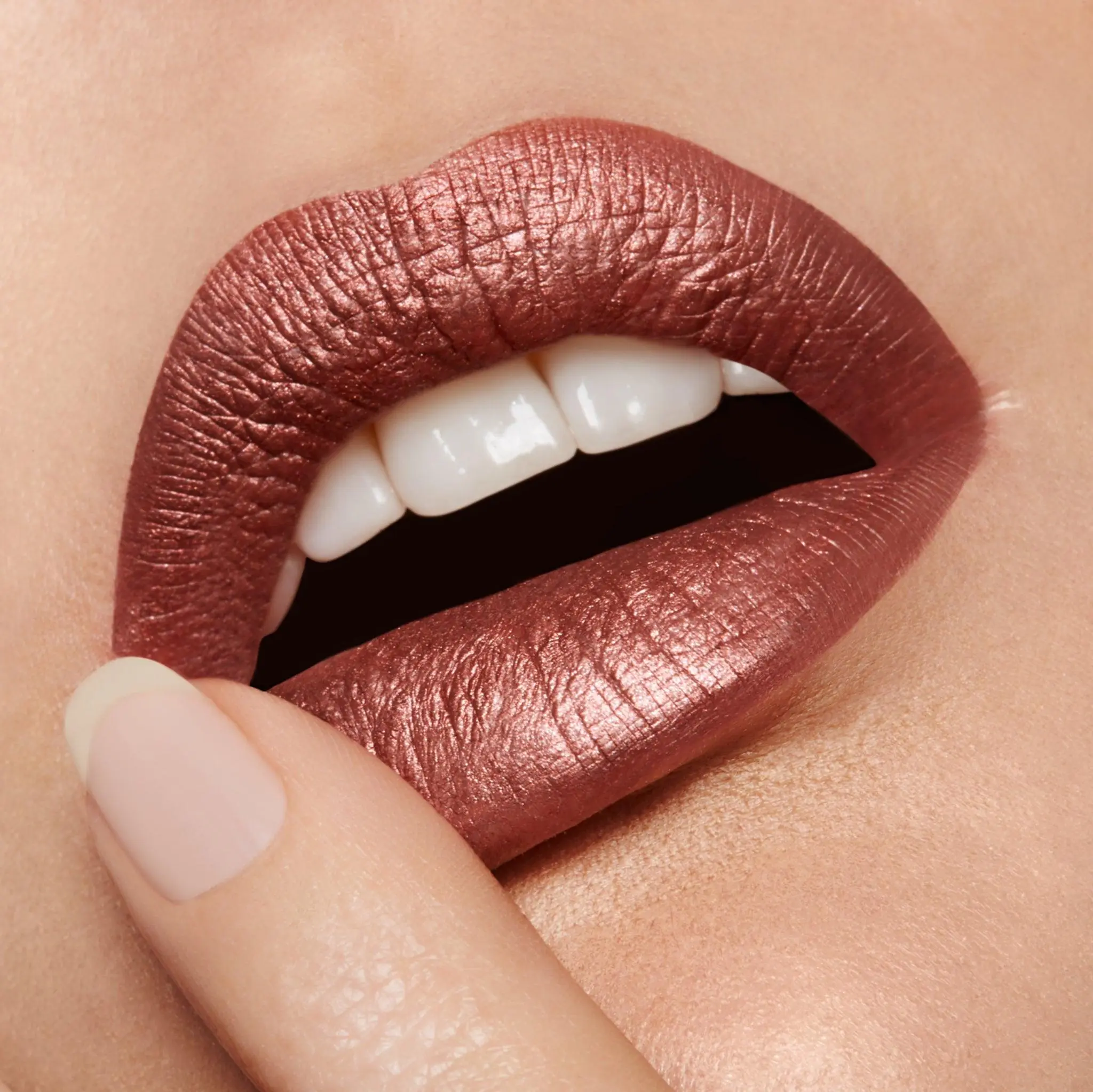 Film Noir | A Frosted Rich Golden Bronze Liquid Lipstick Film Noir | A Frosted Rich Golden Bronze Liquid Lipstick
