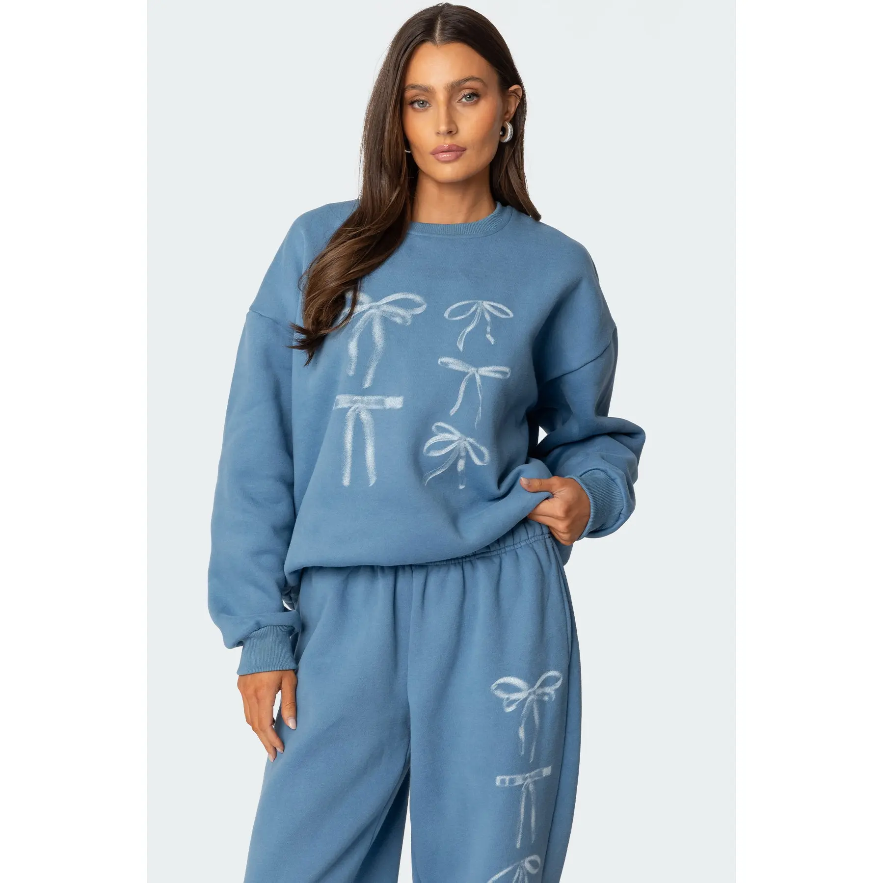 Bow Bliss Oversized Sweatshirt