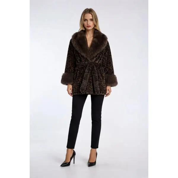 Forever 21 Women's Leopard Print Faux Fur Coat, Casual V-Neck Long Sleeve Statement Jacket with Tie-Waist, Longsleeves, Multi, Bold Leopard Look, Statement Print, Warm & Stylish, Soft, Piece, Animal Print