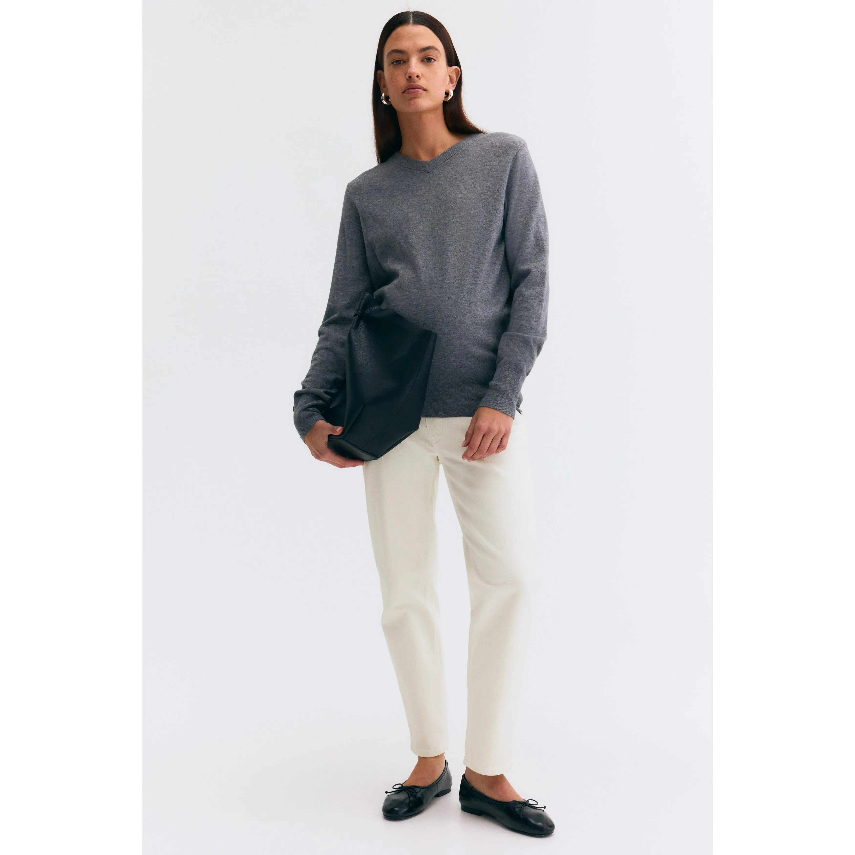 H&M MAMA Slim Mom Ankle Jeans