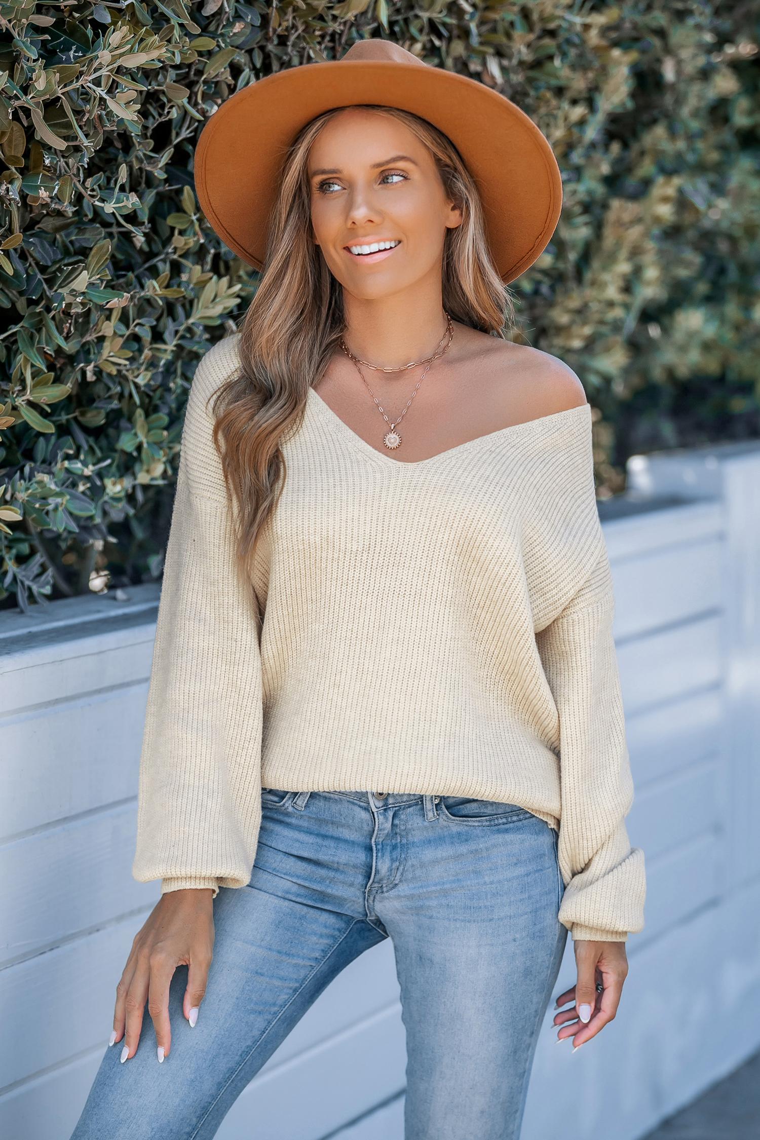 CUPSHE Long Sleeve V-Neckline Fall Sweater Oversized Bow Casual Knitwear Striped Womenswear for Fall/Winer 2025 Homecoming Outfits Knitting Tops